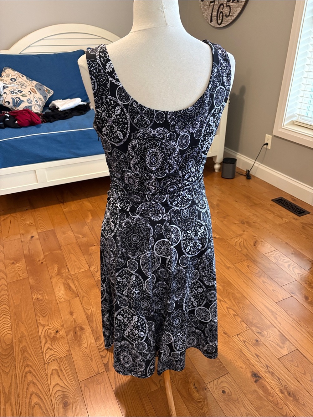 cleo Black & White Medallion Cowl Neck Midi Dress - Picture 4 of 10